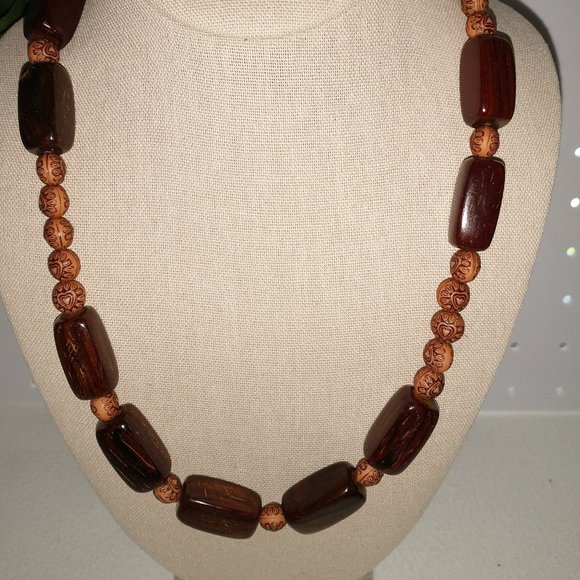 Chunky Woodn Beaded Necklace and Bracelet  / Man or Woman - Picture 2 of 6